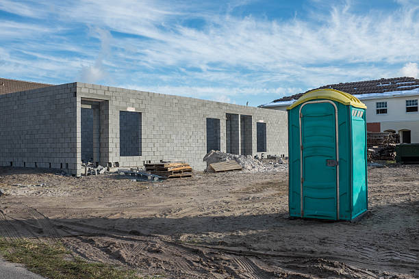 Best Construction site porta potty rental  in Claude, TX